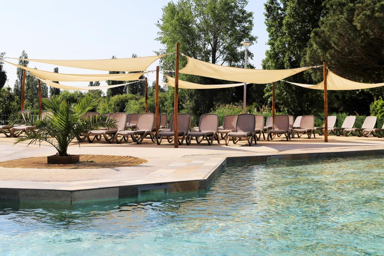 آرْلْ Sowell Residences Les Hameaux De Camargue المظهر الخارجي الصورة